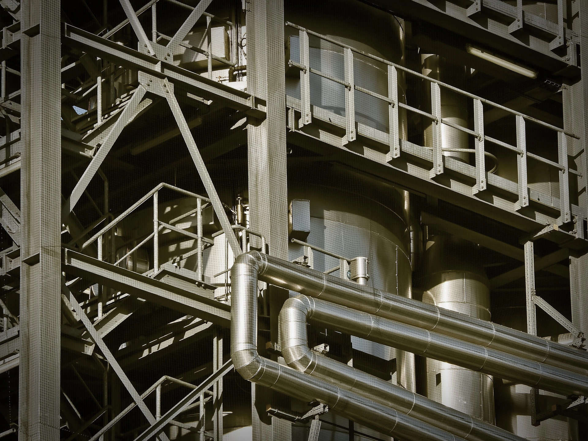 Industrial gas piping and combustion large structure.